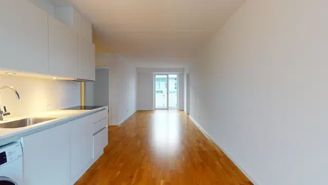 apartment Lys 4-værelses lejlighed med altan i Ørestad