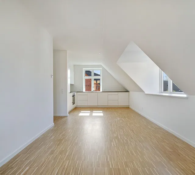 apartment Lys og delevenlig 4-værelses lejlighed i Odense V