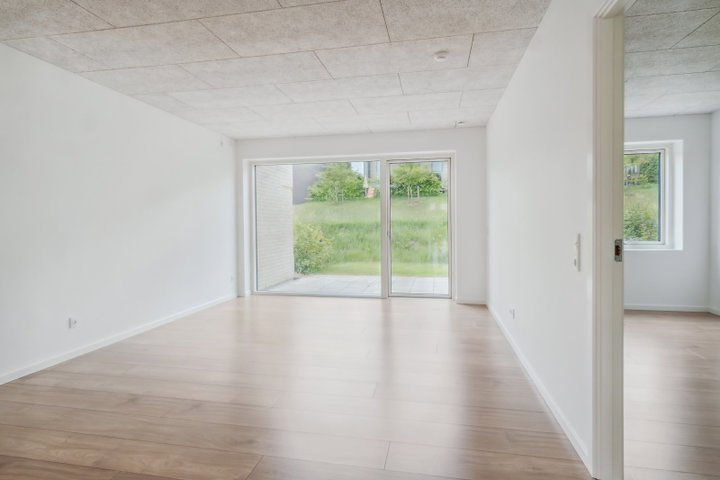 4-værelses rækkehus med terrasse og privat parkering - Lokes Ager, Kolding - 0
