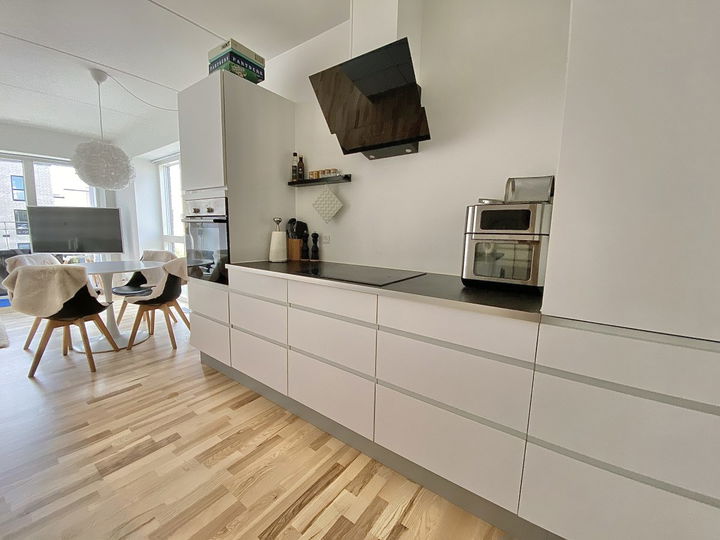 Light and Inviting 3-Room Apartment in Aalborg – photo 3