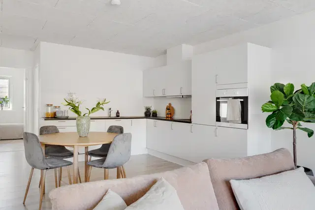 townhouse Rækkehus med terrasse, have og to parkeringspladser