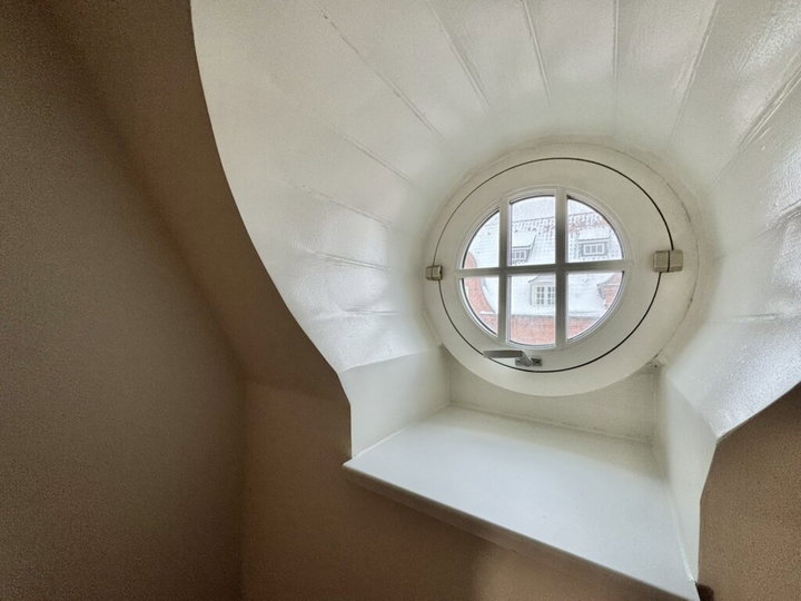 Nyrenoveret taglejlighed centralt i Aalborg - Østerågade, Aalborg - 0