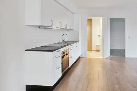 apartment 2-room apartment with balcony and green communal areas