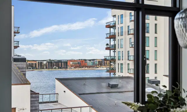 apartment Welcome to Aksholm – everyday life with views of the fjord and sunset