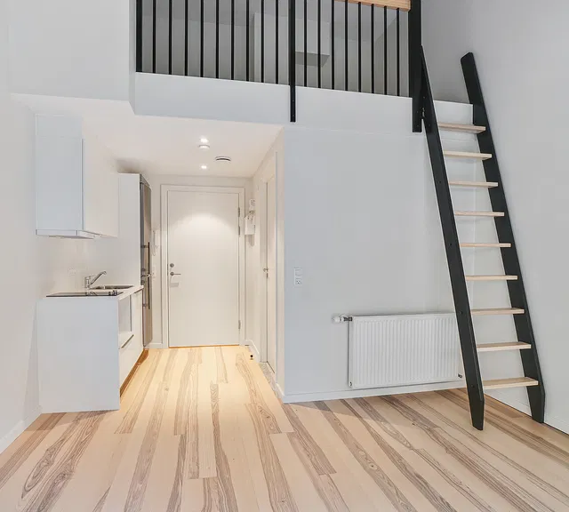 apartment Lys lejlighed med rummelig hems og terrasse