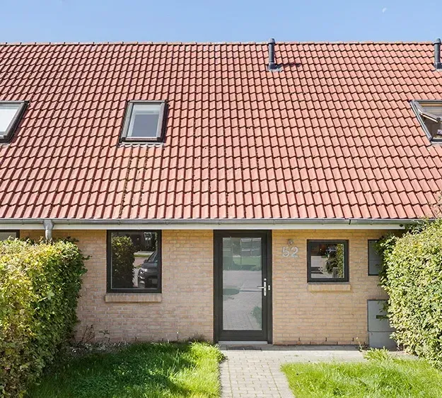 townhouse 4-værelses rækkehus med have og terrasse i Mørkøv