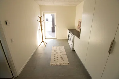 Lyst treværelses rækkehus med terrasse i Silkeborg - Mariedalen, Silkeborg - 2