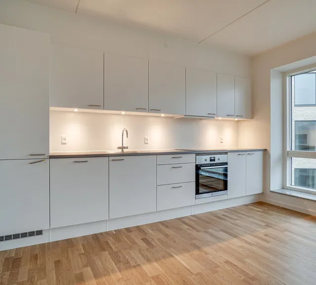 apartment Bright 2-room apartment with private balcony