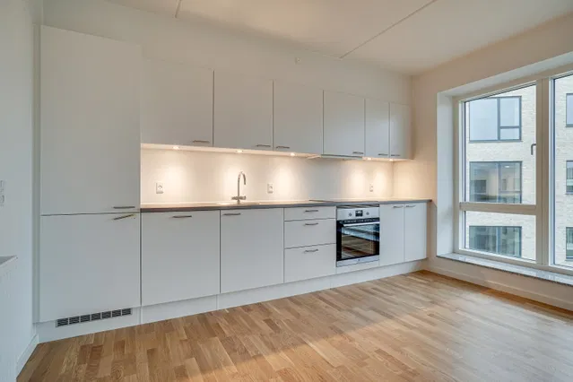 apartment Lys 2-værelses bolig med privat altan