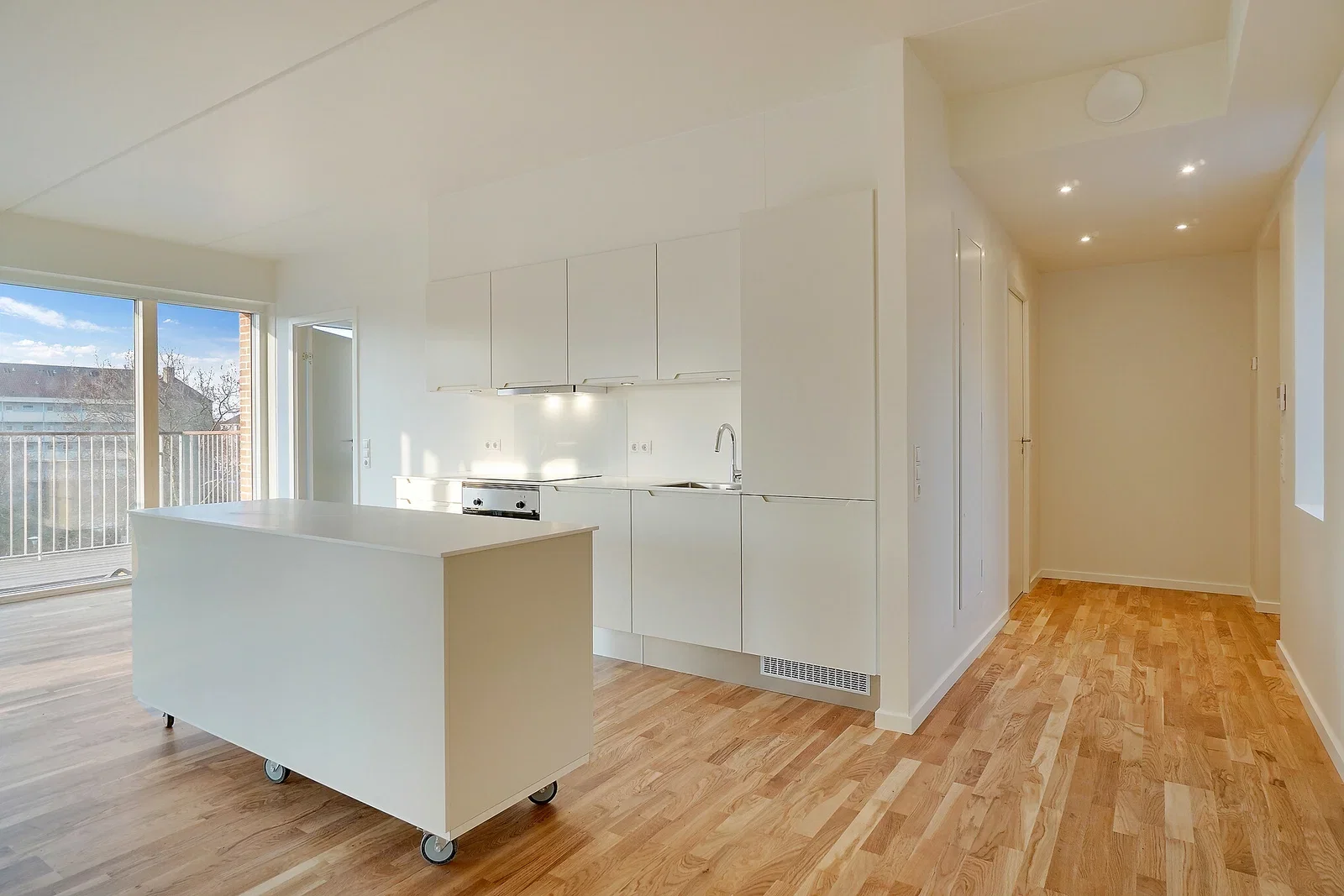 apartment 5-værelses lejlighed med tagterrasse og altan
