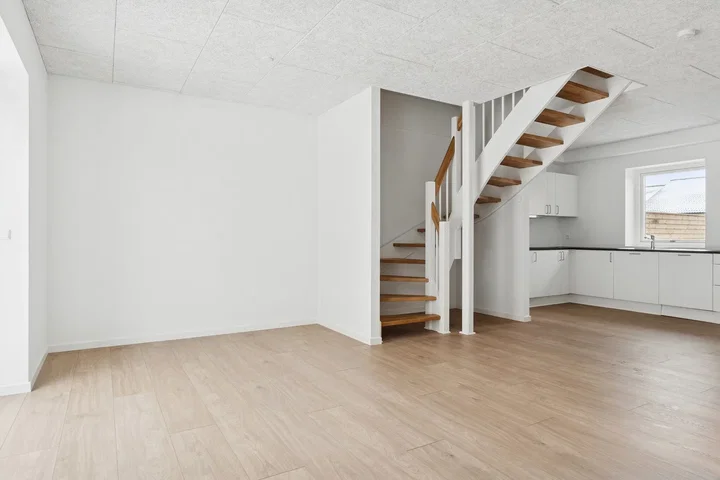 4-værelses rækkehus med privat terrasse - Kalvekærmosen, Slangerup - 0