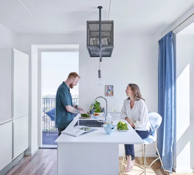 apartment Lys 4-værelses lejlighed med altan