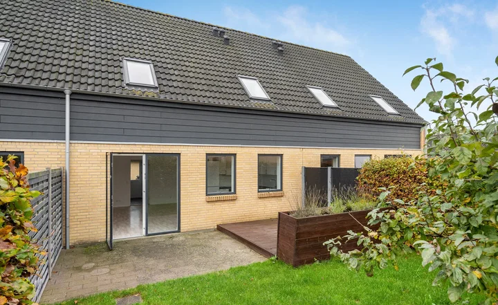 5-værelses rækkehus med terrasse i Fuglebjerg - Dyres Kvarter, Fuglebjerg - 1