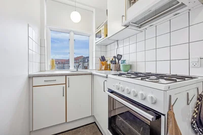 Bright and Inviting One-Bedroom Apartment in Aalborg - Kastetvej, Aalborg - 2
