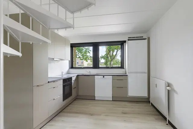 apartment Lækker lejlighed med 5 værelser