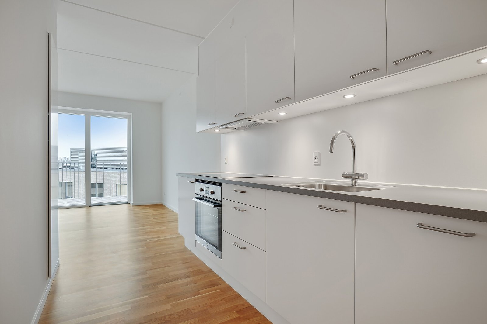 apartment Lys 2-værelses bolig med privat altan