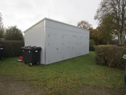 house Renoveret 3-værelses lejlighed med haveadgang