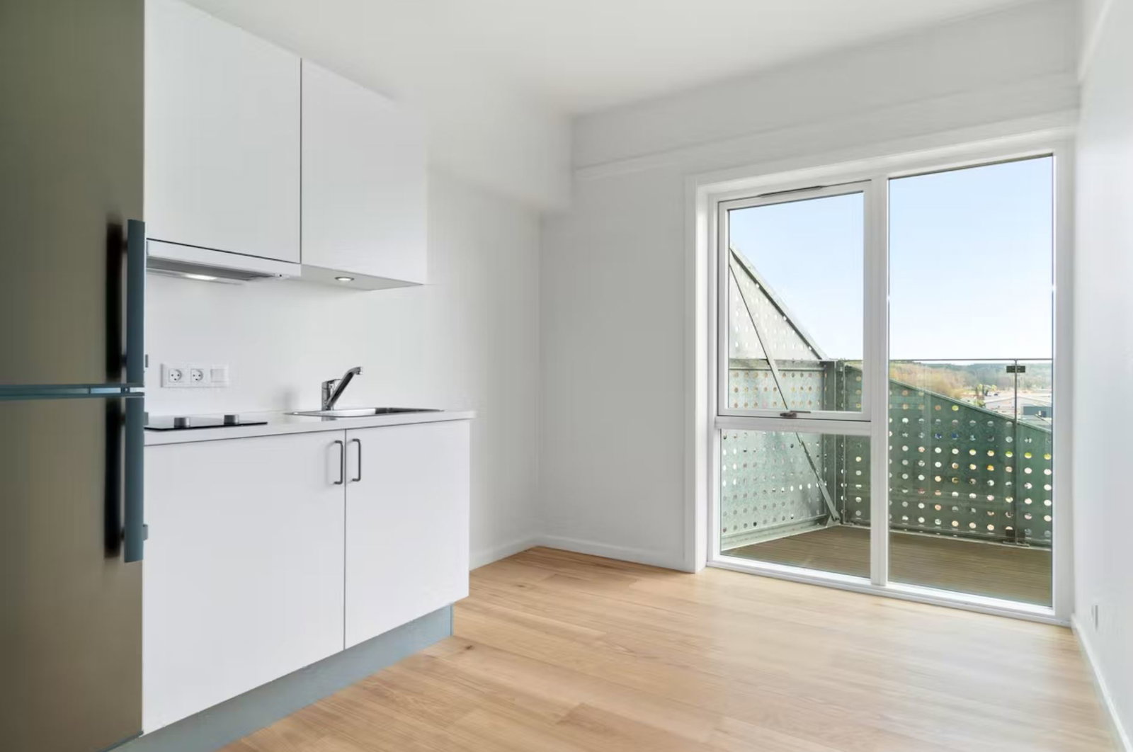 apartment Bright and modern corner apartment with a beautiful view