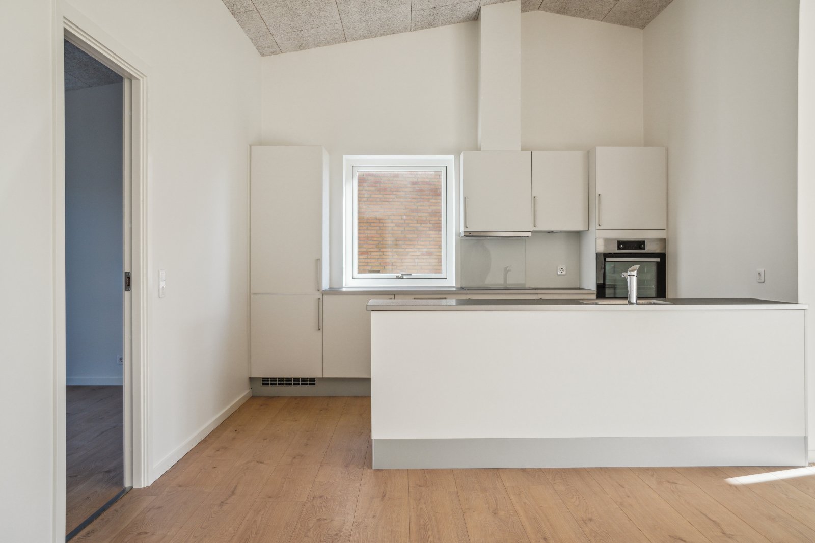 townhouse 5-værelses rækkehus med terrasse og carport