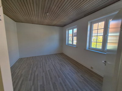 Spacious 3-room apartment in the center, 82 m2 - Jernbanegade, Grindsted - 4