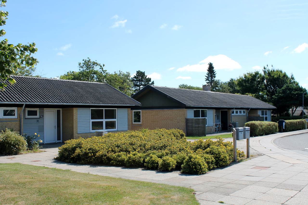 house Lækkert rækkehus/hus med 2 vær i 9800