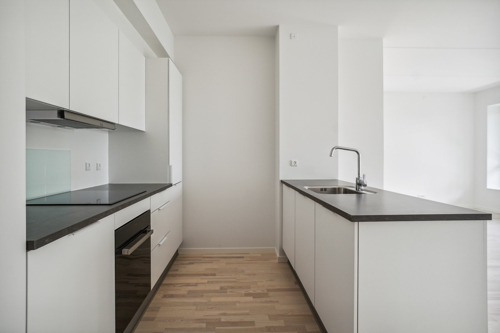 apartment 3-4-room apartment with balcony or terrace