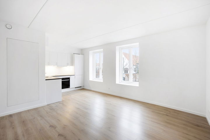 Two-room apartment with private balcony in the city centre - Kirkegade, Frederikssund - 0
