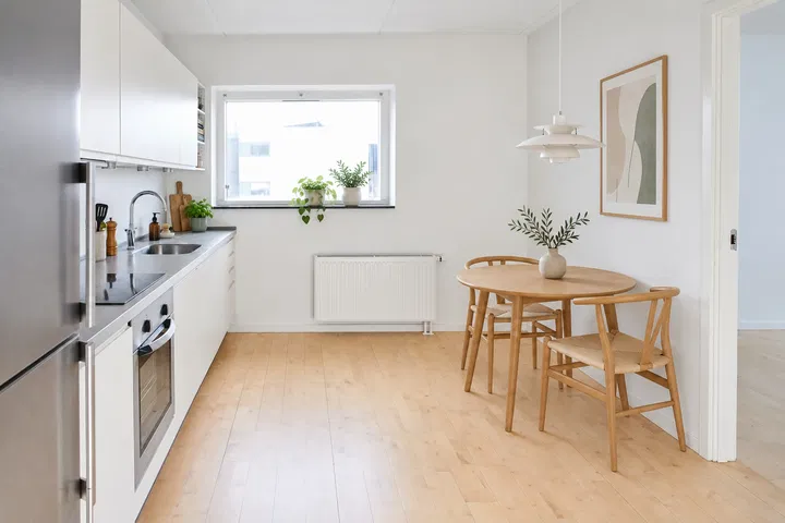 Rummelig 3-værelses lejlighed tæt på Aarhus C – billede 4