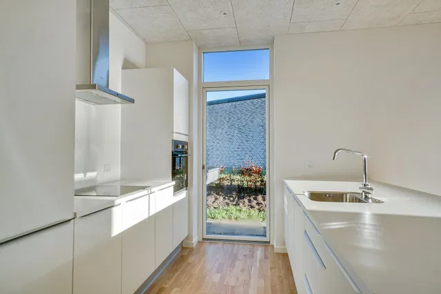 townhouse 4-værelses rækkehus med have og parkering
