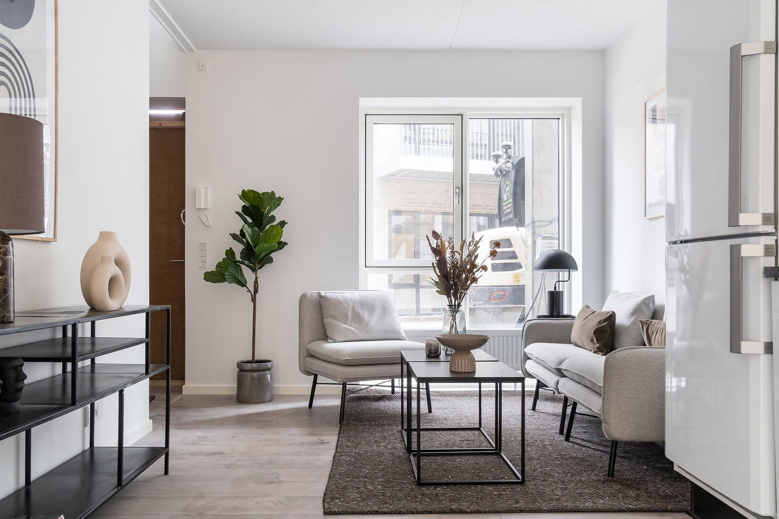 Visual presentation of the listing