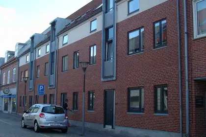 Boliger med gårdhave, elevator og gode busforbindelser – billede 13