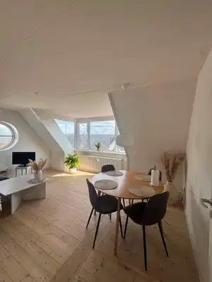apartment Central and roommate-friendly 3-room apartment in Odense C