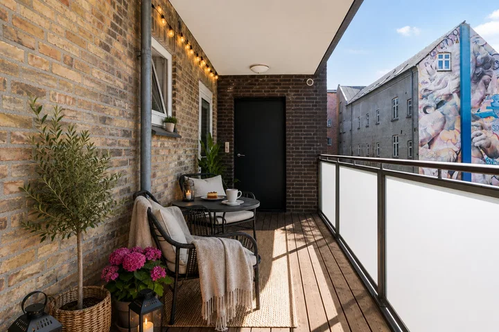 Central 2-room 78 m² with south-facing balcony and fjord view - Toldbodgade, Aalborg - 0