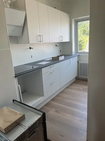 apartment Renovated 3-room apartment with balcony