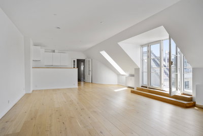 Stor 3-værelses lejlighed på 156 m² centralt i København - Studiestræde, København K - 4