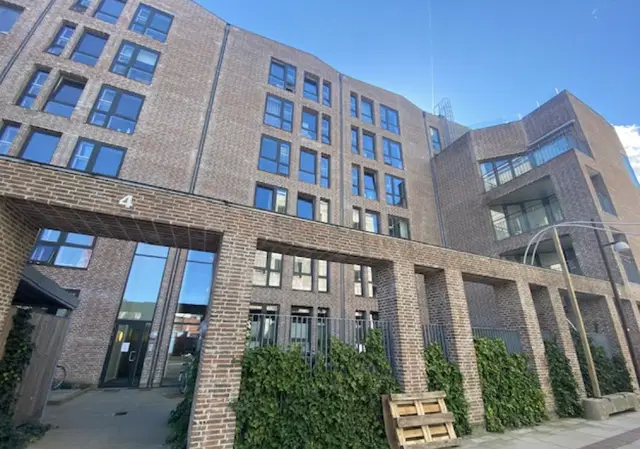 apartment Flot delvist møbleret Nordhavns lejlighed med vandudsigt.