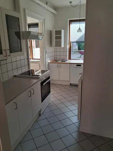 apartment Lys 2-værelses stuelejlighed, 68 m²