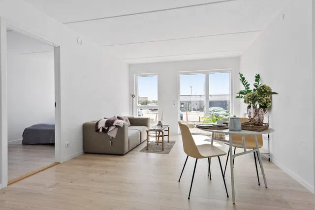 townhouse Centrally Located Terraced House with South-West-Facing Terrace in Hørning