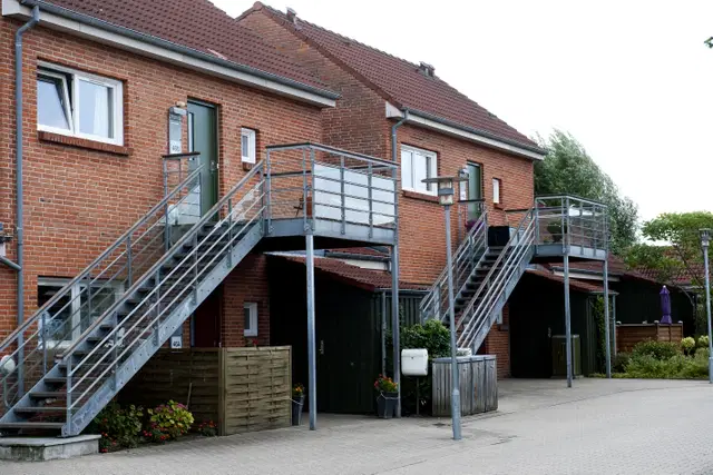apartment Bright 3-Room Home with Modern Kitchen and Bathroom in Gug