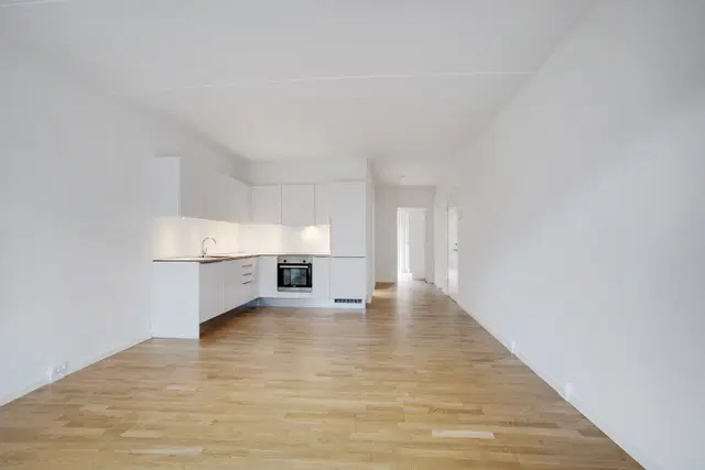 apartment Lys lejlighed med vestvendt altan