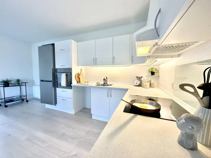 3-room apartment in a peaceful green oasis – photo 3
