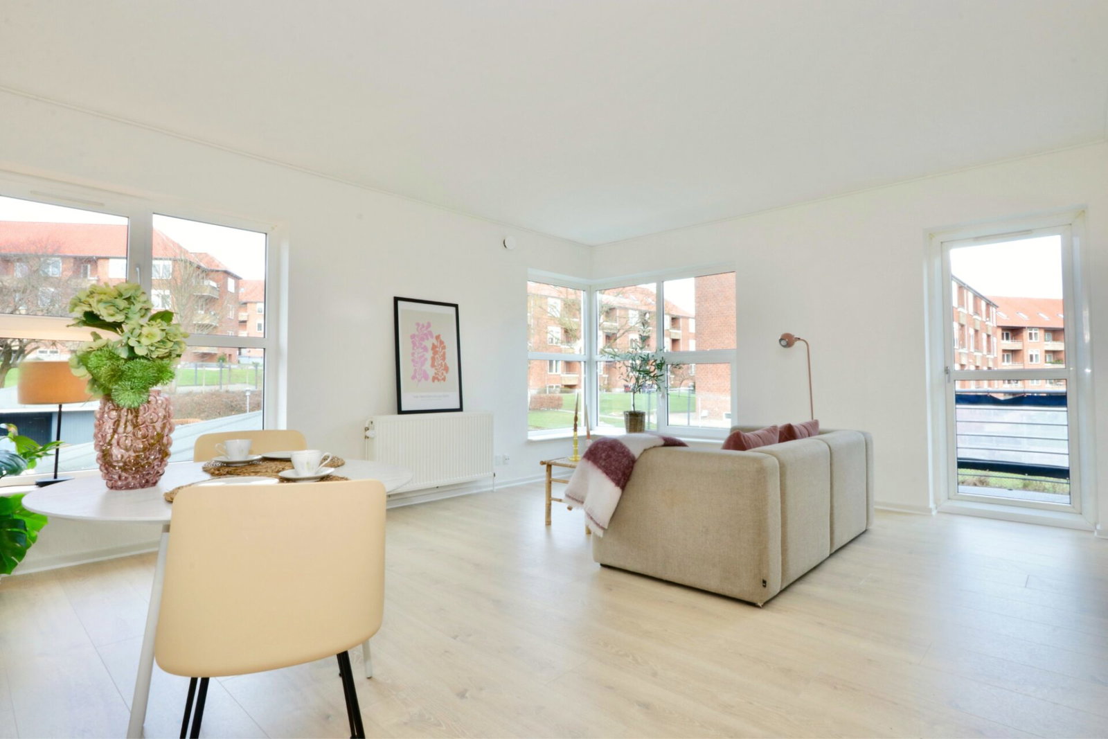 Visual presentation of the listing