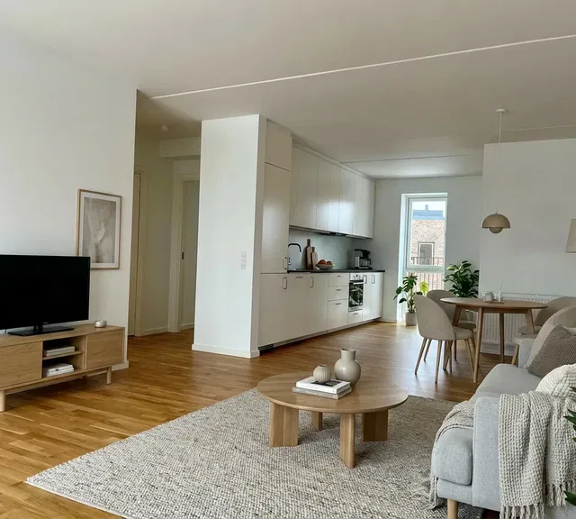 apartment Lys 3-værelses lejlighed i Hillerød med altan