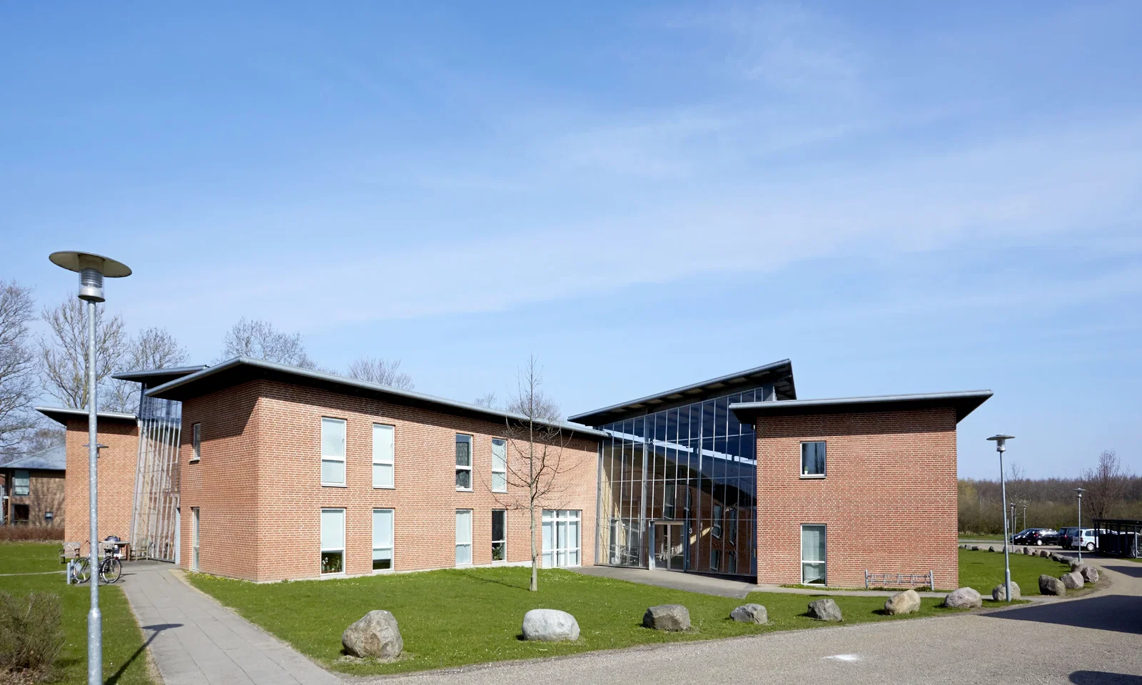 apartment 2 værelses lejlighed omgivet af skøn natur<br><br>KUN 1 MÅNEDS DEPOSITUM