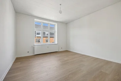 Charming 3-room apartment in Vestbyen near the city center - Poul Paghs Gade, Aalborg - 2