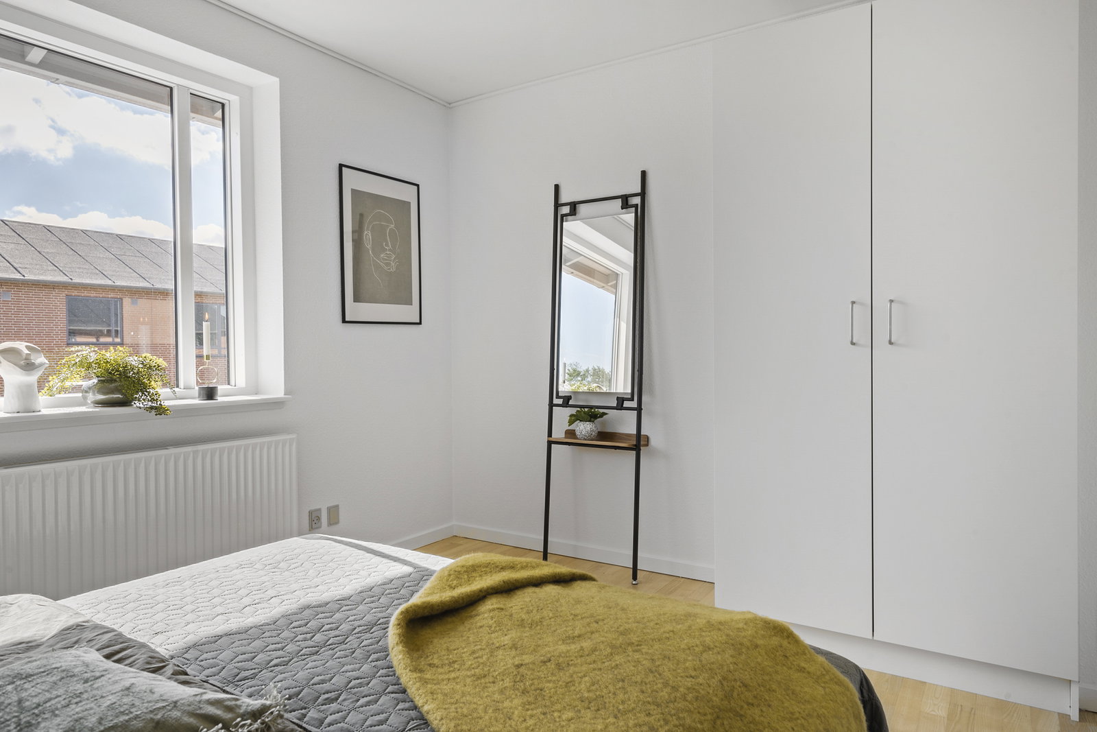 2 plans beboelse med lille have og parkering - Tilst – billede 6