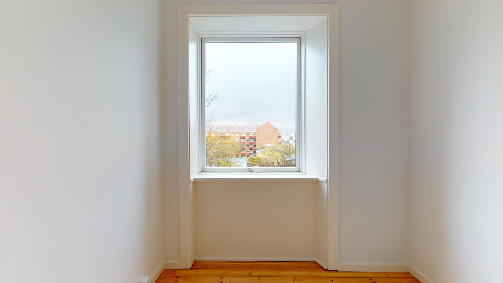 Bright 3-room apartment in Copenhagen NW with balconies – photo 4