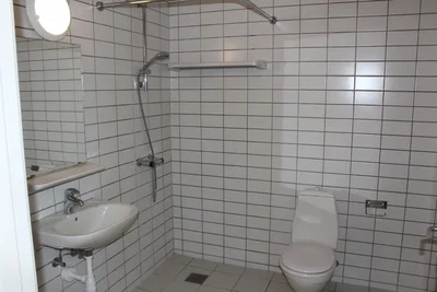 Apartment in a Quiet Neighborhood with Excellent Facilities - Fuglsangsvej, Nørresundby - 1