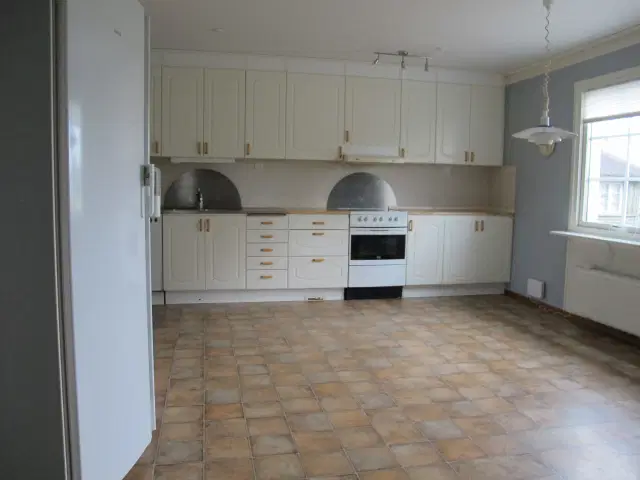 house Lyst træhus med stor have og jordvarme