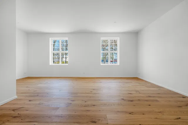 apartment Renoveret lejlighed med bevaret klassisk stil